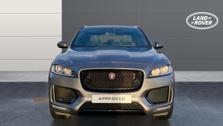 Jaguar F-Pace 2.0 [250] Chequered Flag 5dr Auto AWD Petrol Estate